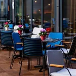 Courtyard By Marriott Paris Porte De Versailles Hotel Issy-les-Moulineaux