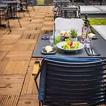 Hotel Courtyard By Marriott Paris Porte De Versailles 4*