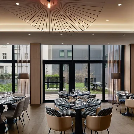 Hotel Courtyard By Marriott Paris Porte De Versailles