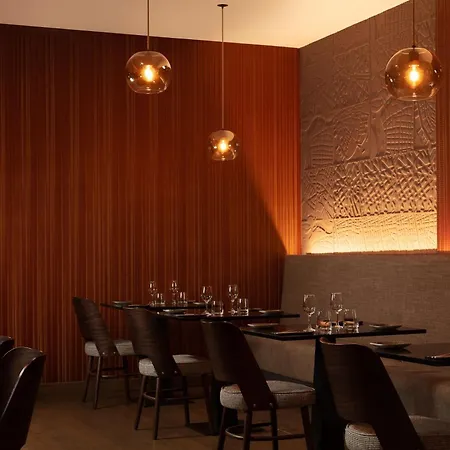 Courtyard By Marriott Paris Porte De Versailles 4* Issy-les-Moulineaux