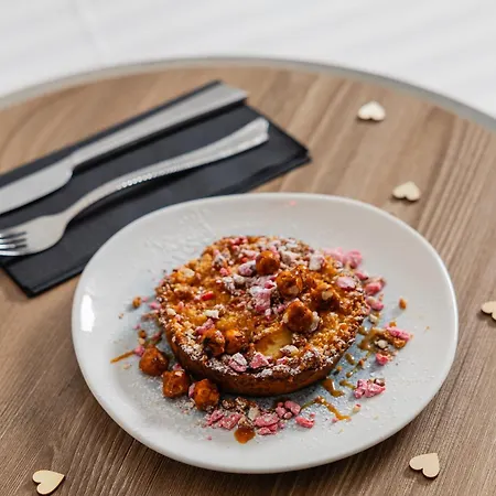 Courtyard By Marriott Paris Porte De Versailles