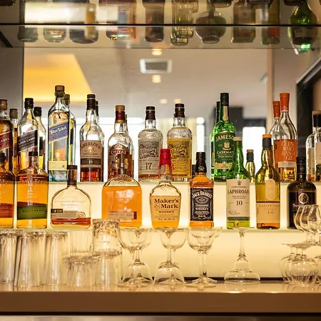 Hotel Courtyard By Marriott Paris Porte De Versailles