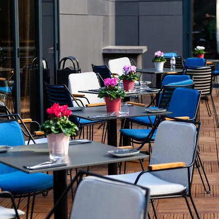 Hotel Courtyard By Marriott Paris Porte De Versailles Issy-les-Moulineaux