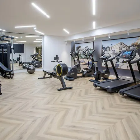 Courtyard By Marriott Paris Porte De Versailles