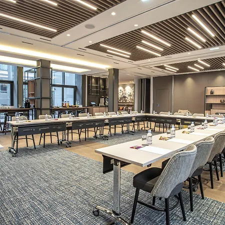 Hotel Courtyard By Marriott Paris Porte De Versailles Issy-les-Moulineaux