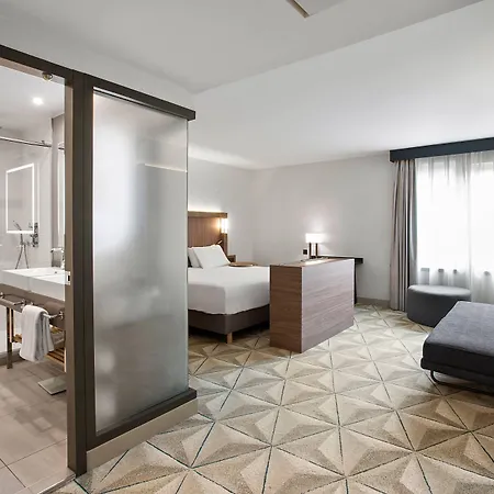 Courtyard By Marriott Paris Porte De Versailles