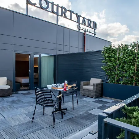 Courtyard By Marriott Paris Porte De Versailles