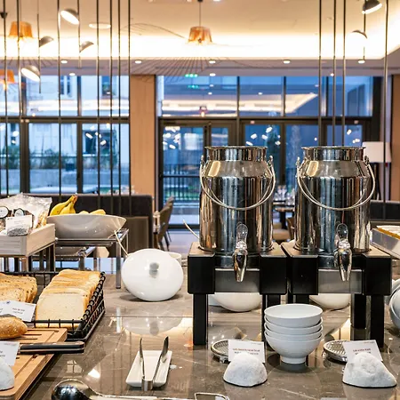 Courtyard By Marriott Paris Porte De Versailles
