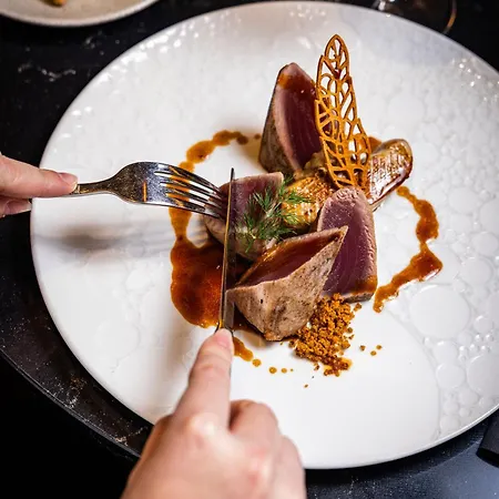 Courtyard By Marriott Paris Porte De Versailles 4*