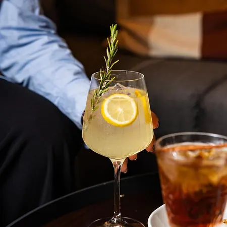 Courtyard By Marriott Paris Porte De Versailles Ξενοδοχείο 4*