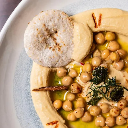 Courtyard By Marriott Paris Porte De Versailles 4* Issy-les-Moulineaux