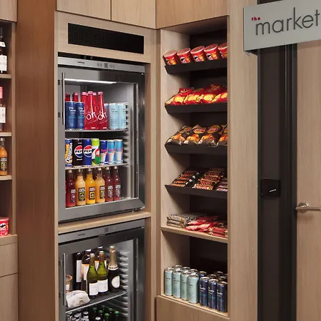 Courtyard By Marriott Paris Porte De Versailles Hotel