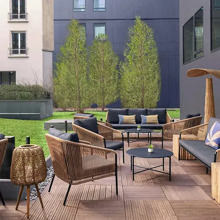 Courtyard By Marriott Paris Porte De Versailles 4* Issy-les-Moulineaux