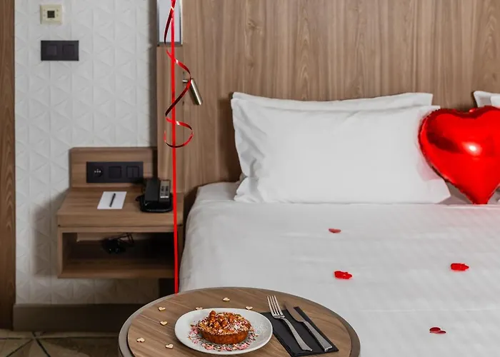 호텔 Courtyard By Marriott Paris Porte De Versailles 4*