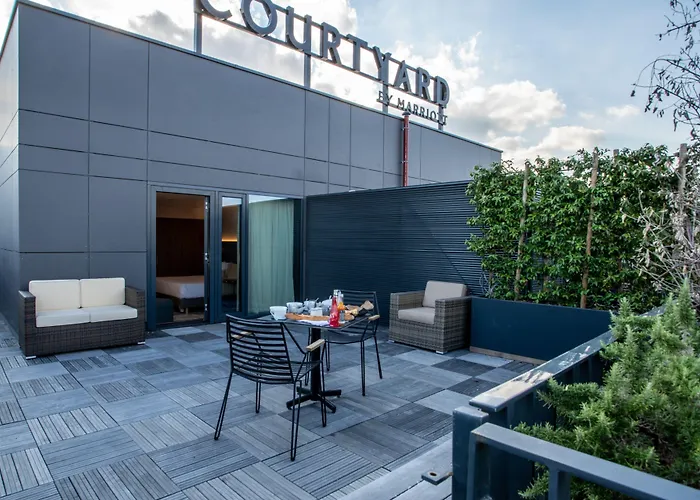 Courtyard By Marriott Paris Porte De Versailles