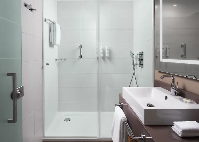 Hotel Courtyard By Marriott Paris Porte De Versailles