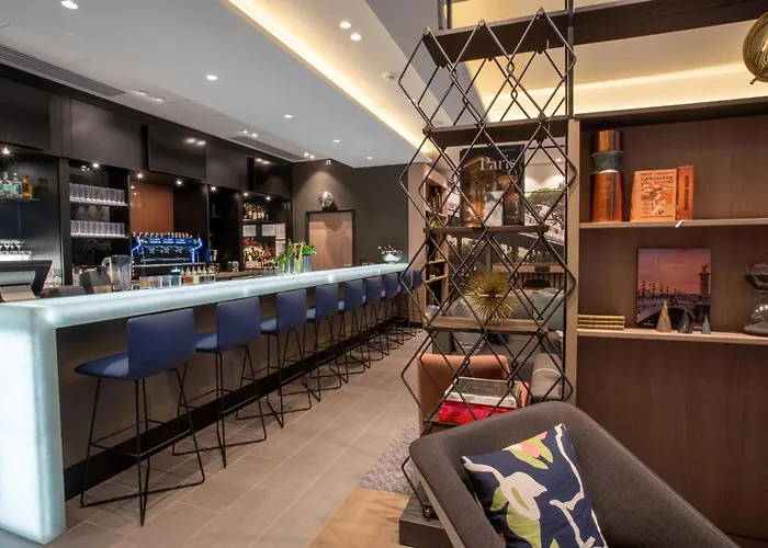 Courtyard By Marriott Paris Porte De Versailles Issy-les-Moulineaux