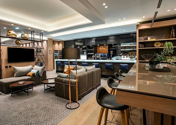 Courtyard By Marriott Paris Porte De Versailles Issy-les-Moulineaux